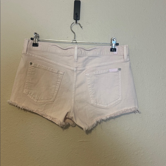 7 For All Mankind Baby Pink Shorts Size 29 - Picture 6 of 7